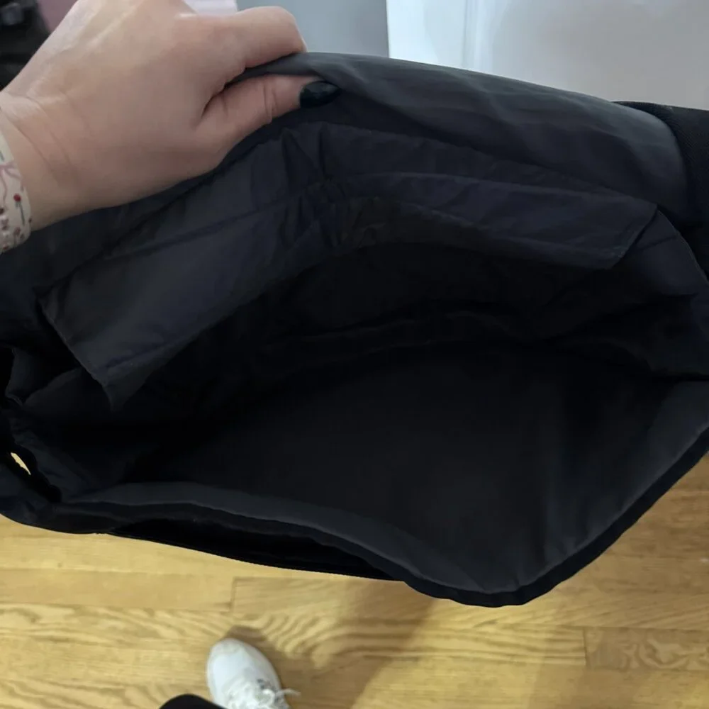 HP Black Messenger Computer Bag
